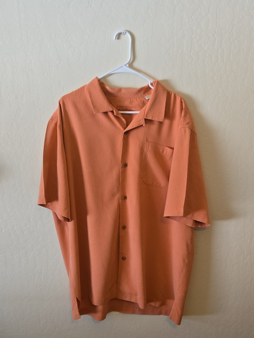 Tommy Bahama Short-Sleeve Button-Down Shirt in Terracotta Orange